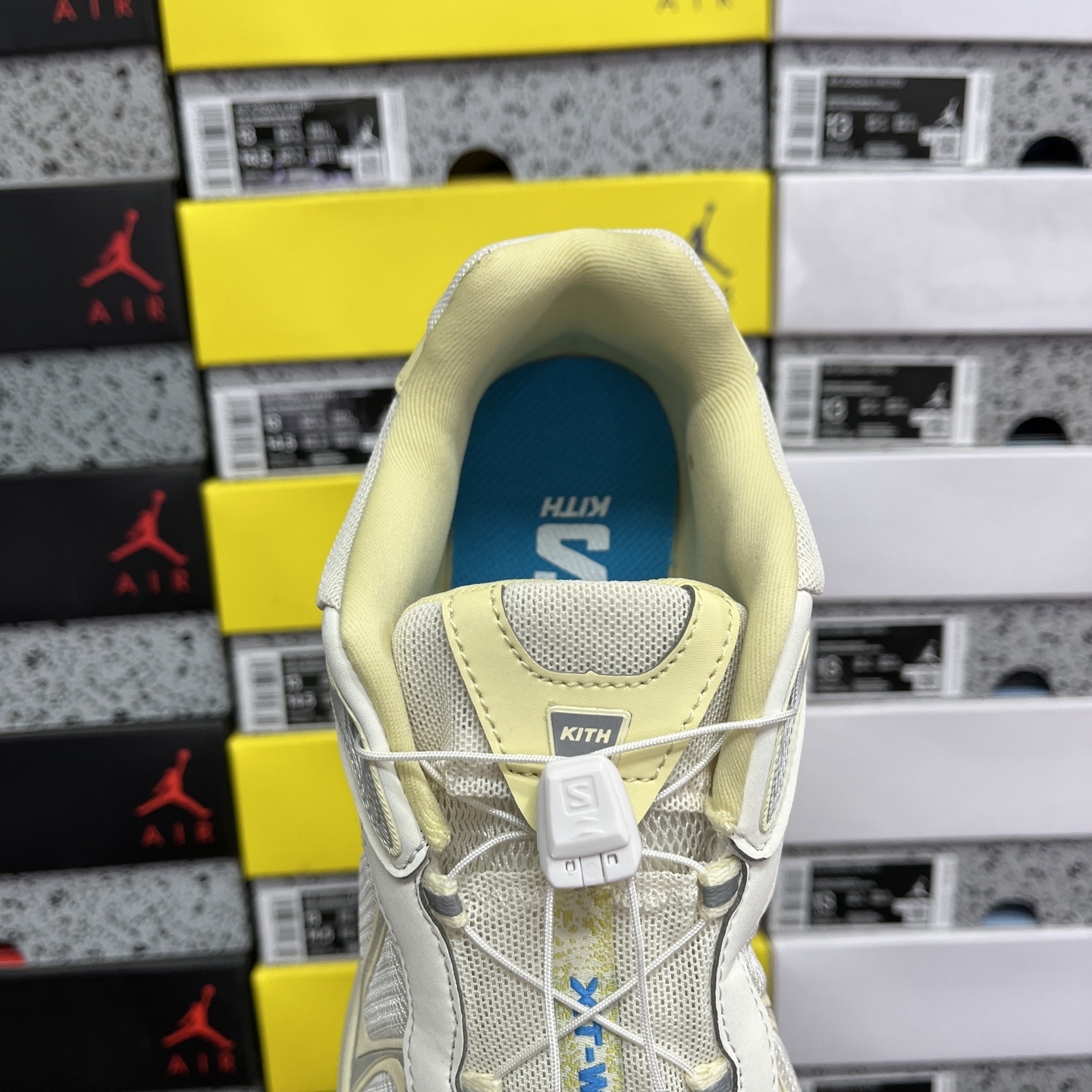  萨洛蒙 Salomon XT-Whisper sandy Liang 香草色 探索者系列 纯原版本
潮