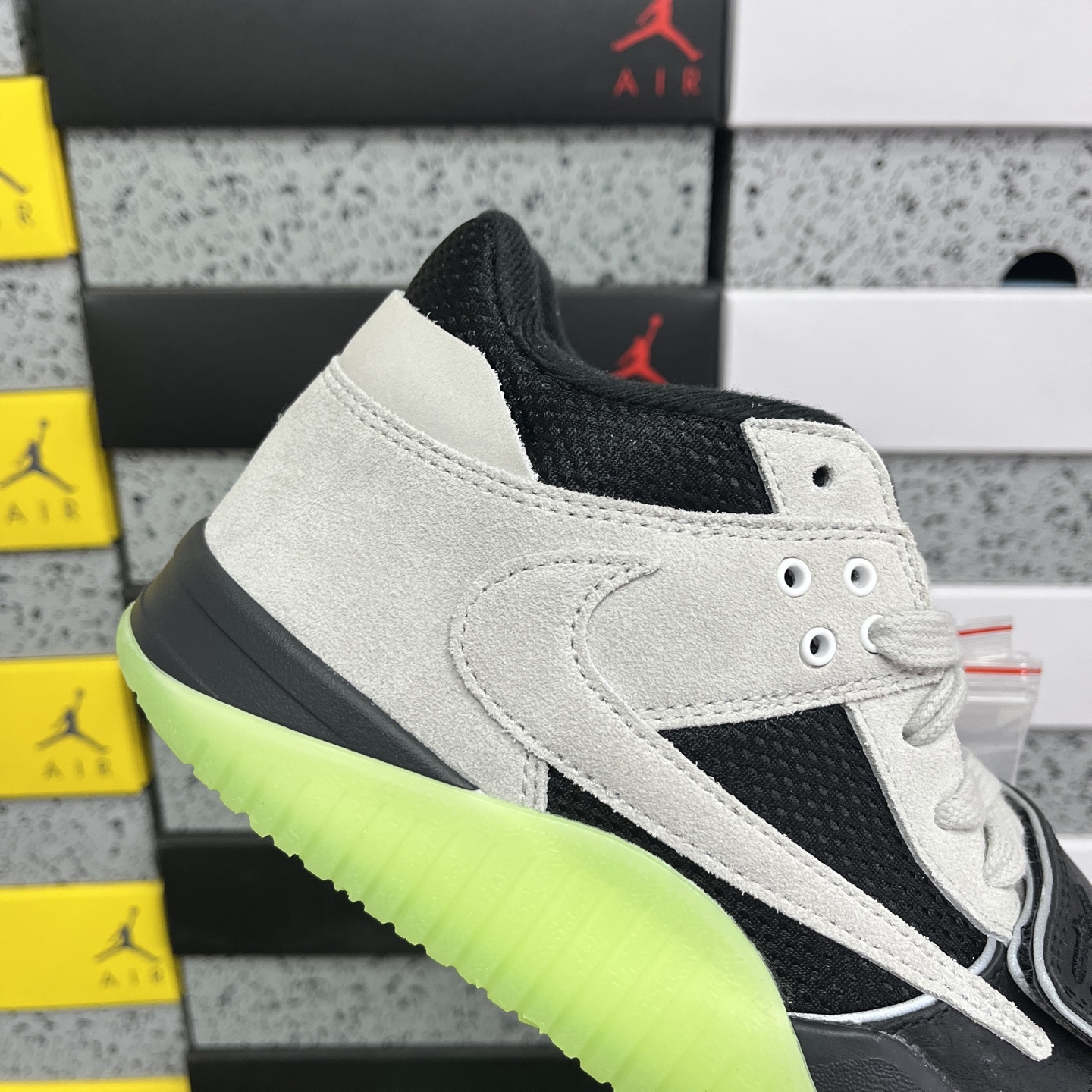 纯原 Travis Scott x Jordan AJ Cut The Check 荧光绿 TS倒钩联名