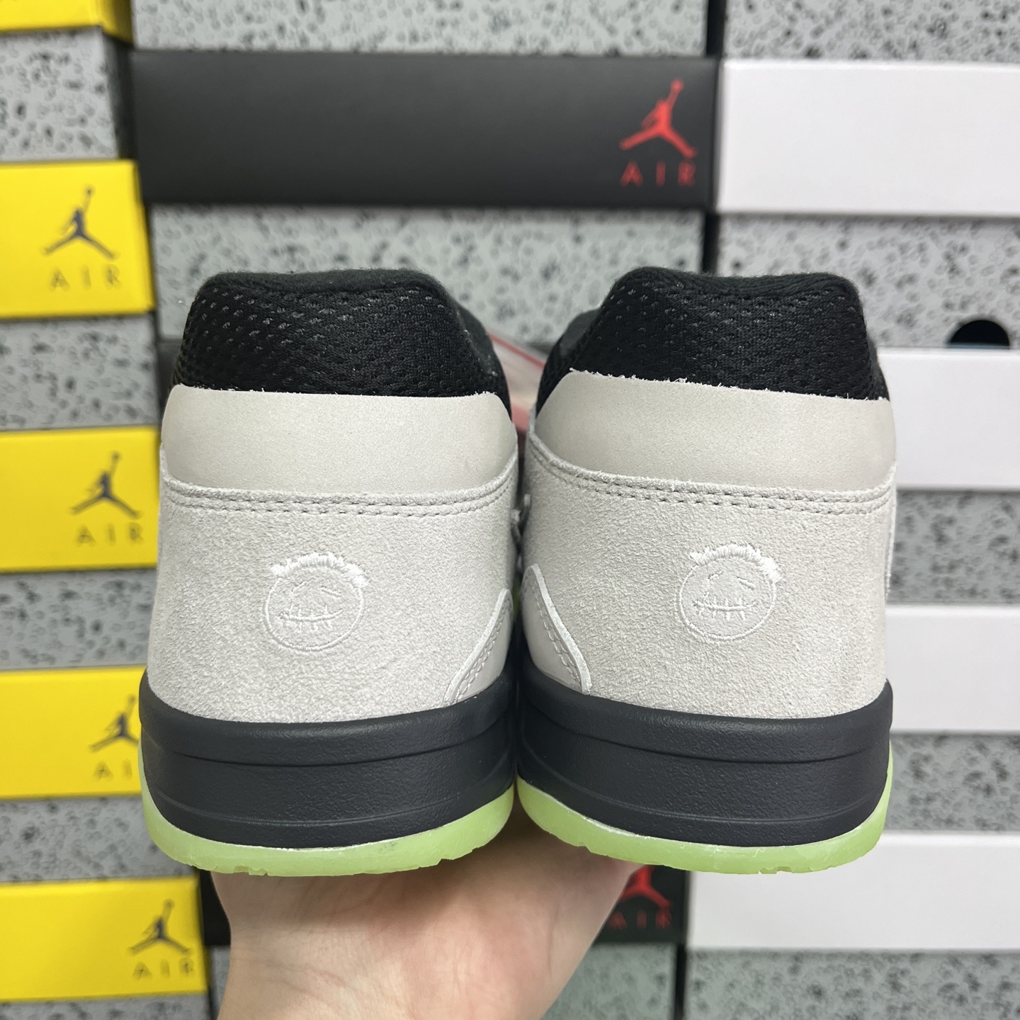 纯原 Travis Scott x Jordan AJ Cut The Check 荧光绿 TS倒钩联名