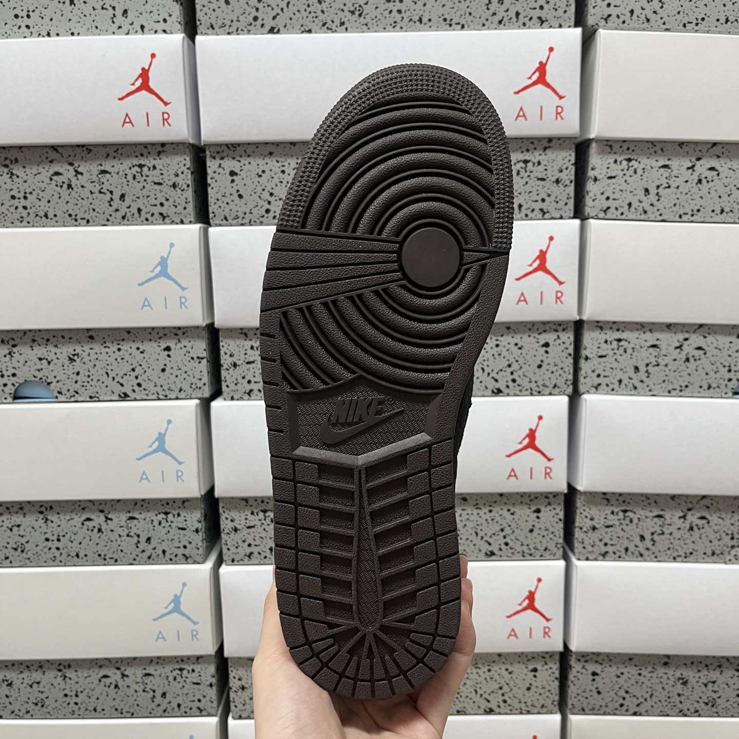 原厂F版 纯原 Travis Scott x Air Jordan 1 Low 低帮 丝绒倒钩9.0 棕