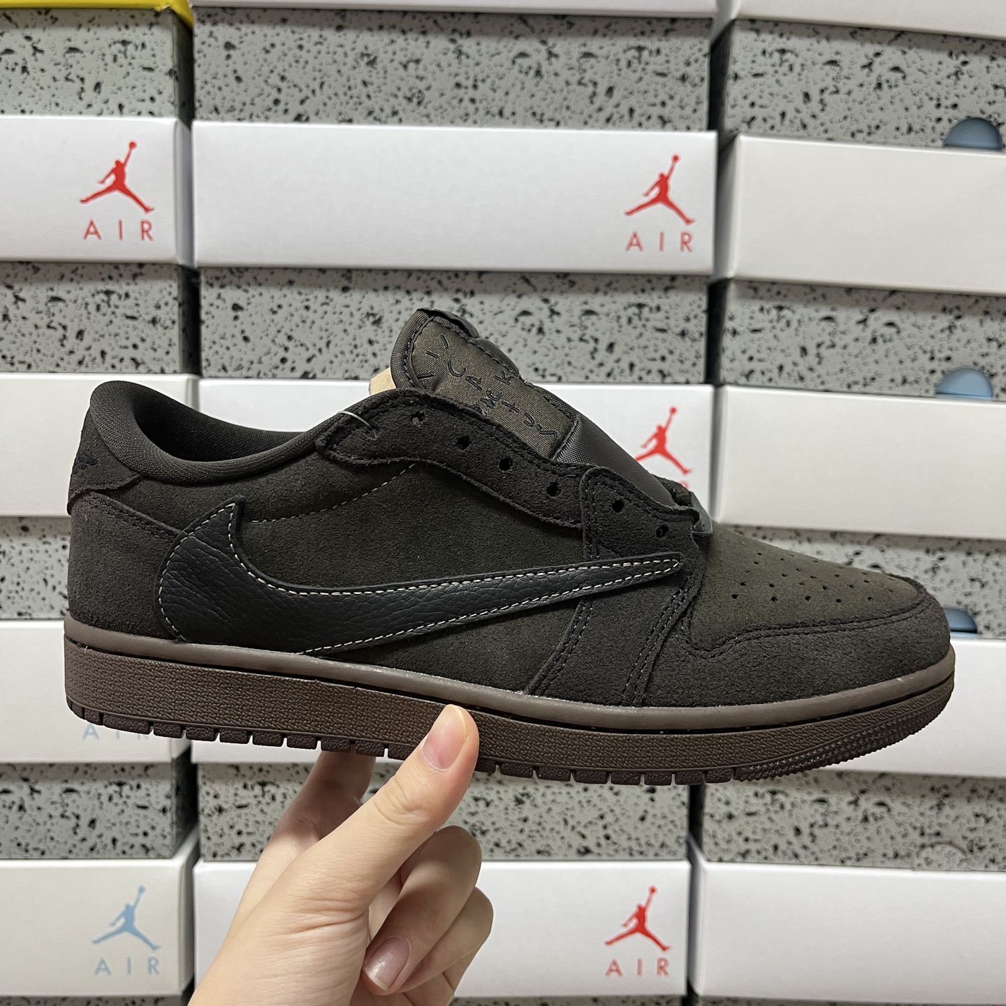 原厂F版 纯原 Travis Scott x Air Jordan 1 Low 低帮 丝绒倒钩9.0 棕