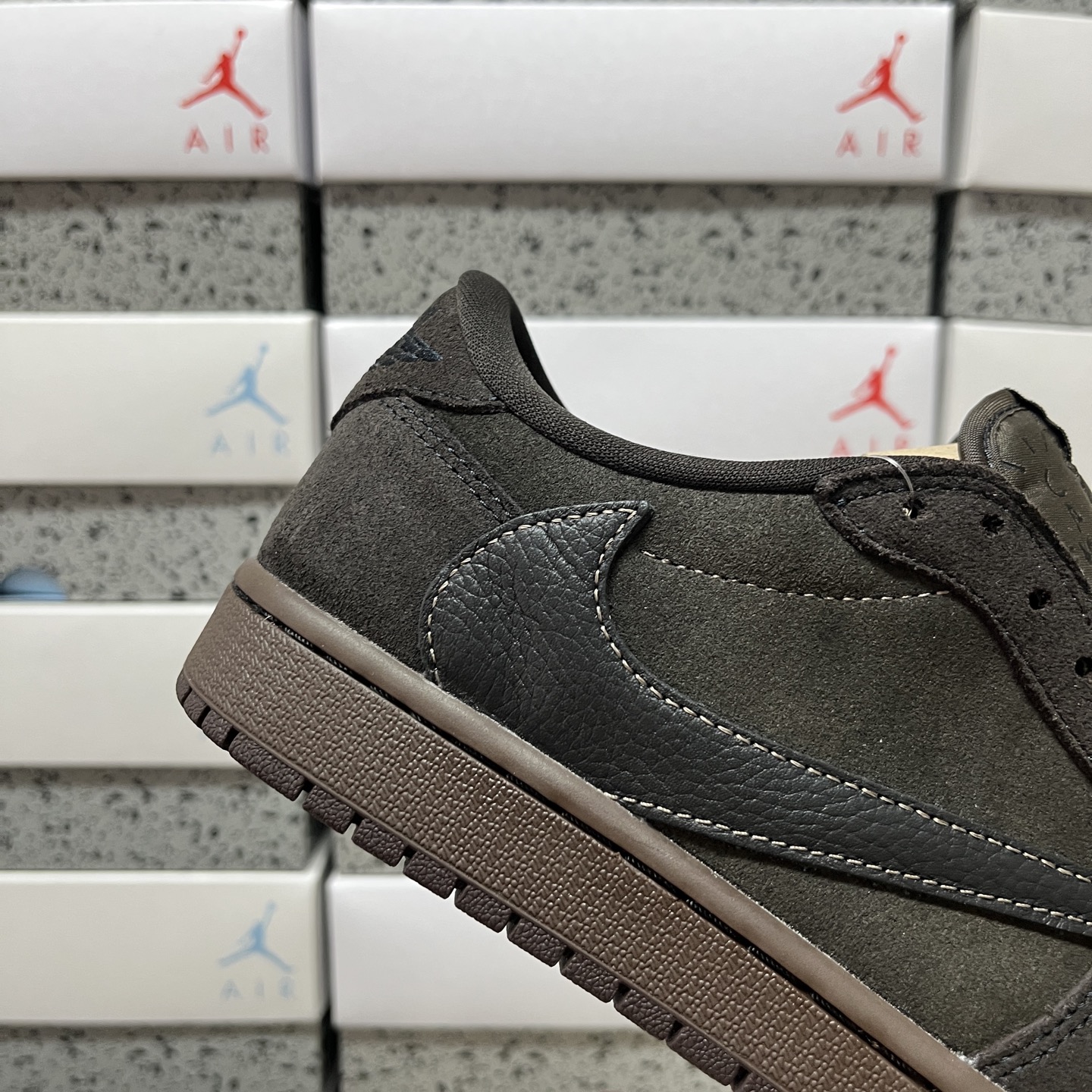 原厂F版 纯原 Travis Scott x Air Jordan 1 Low 低帮 丝绒倒钩9.0 棕