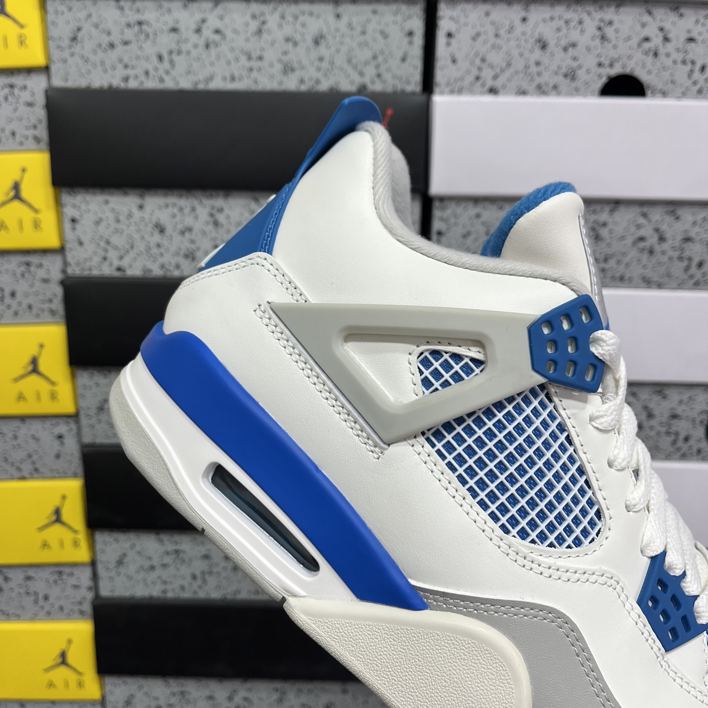 R1版 Air Jordan 4 n4 AJ4 白蓝 #Air Jordan 4“MILITARY BL