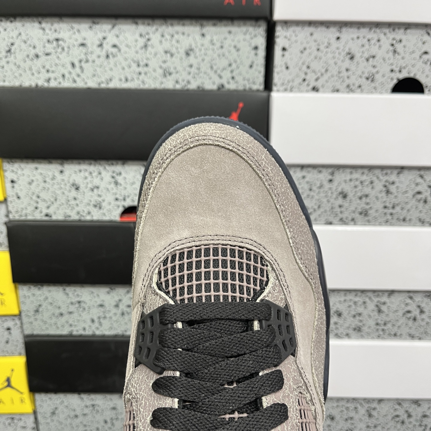 R1版 Air Jordan 4 Retro”Taupe Haze “ 黑棕 摩卡原厂独立模具开发 原汁
