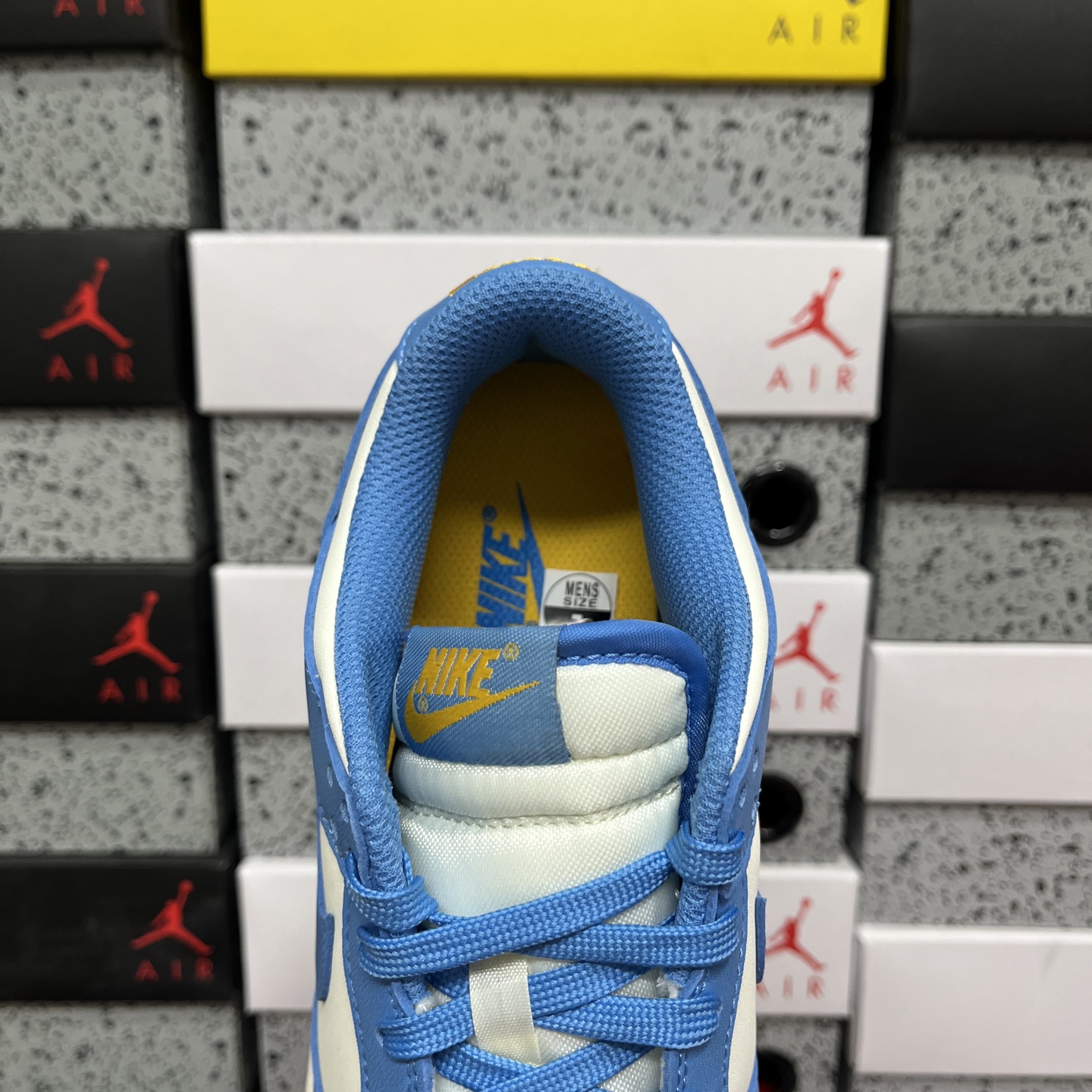 纯原 dunk北卡蓝 毫无疑问市场中端王者 实力大厂出品 新配色陆续开发 利润个位数只为口碑 全套原纸板