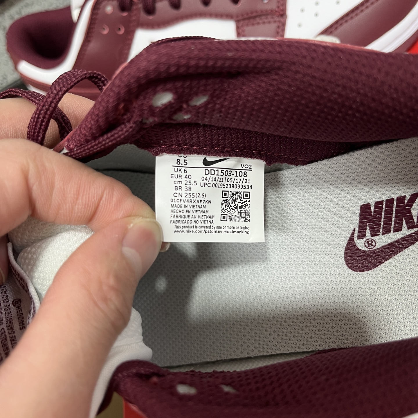 纯原 dunk酒红 毫无疑问市场中端王者 实力大厂出品 新配色陆续开发 利润个位数只为口碑 全套原纸板楦