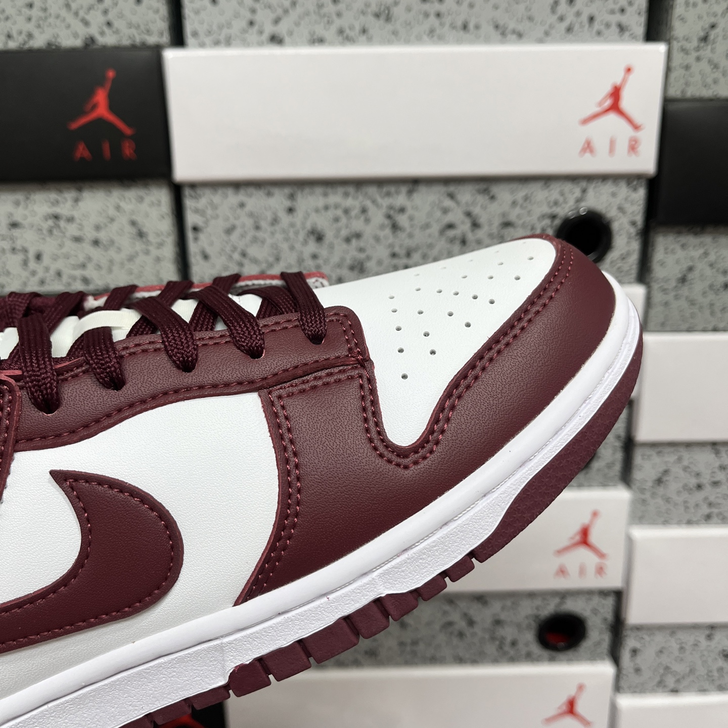 纯原 dunk酒红 毫无疑问市场中端王者 实力大厂出品 新配色陆续开发 利润个位数只为口碑 全套原纸板楦