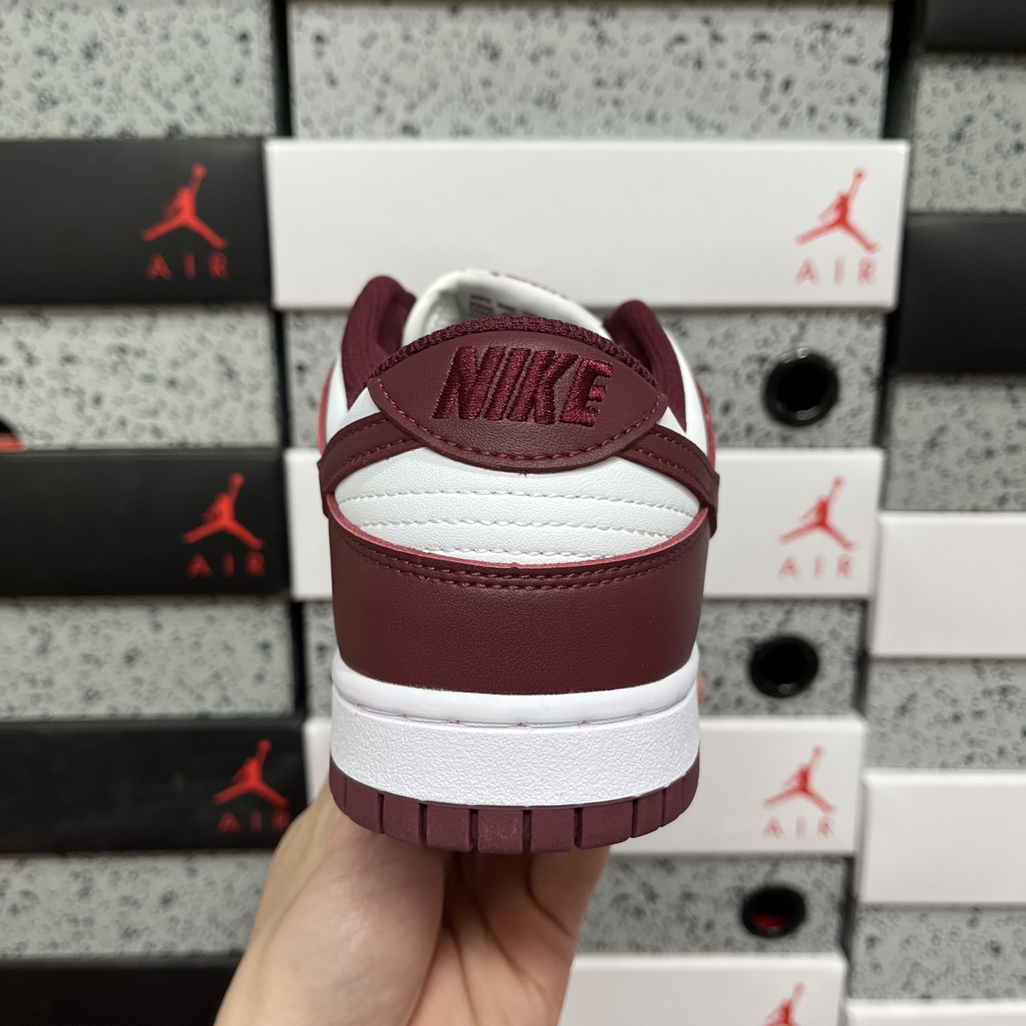 纯原 dunk酒红 毫无疑问市场中端王者 实力大厂出品 新配色陆续开发 利润个位数只为口碑 全套原纸板楦