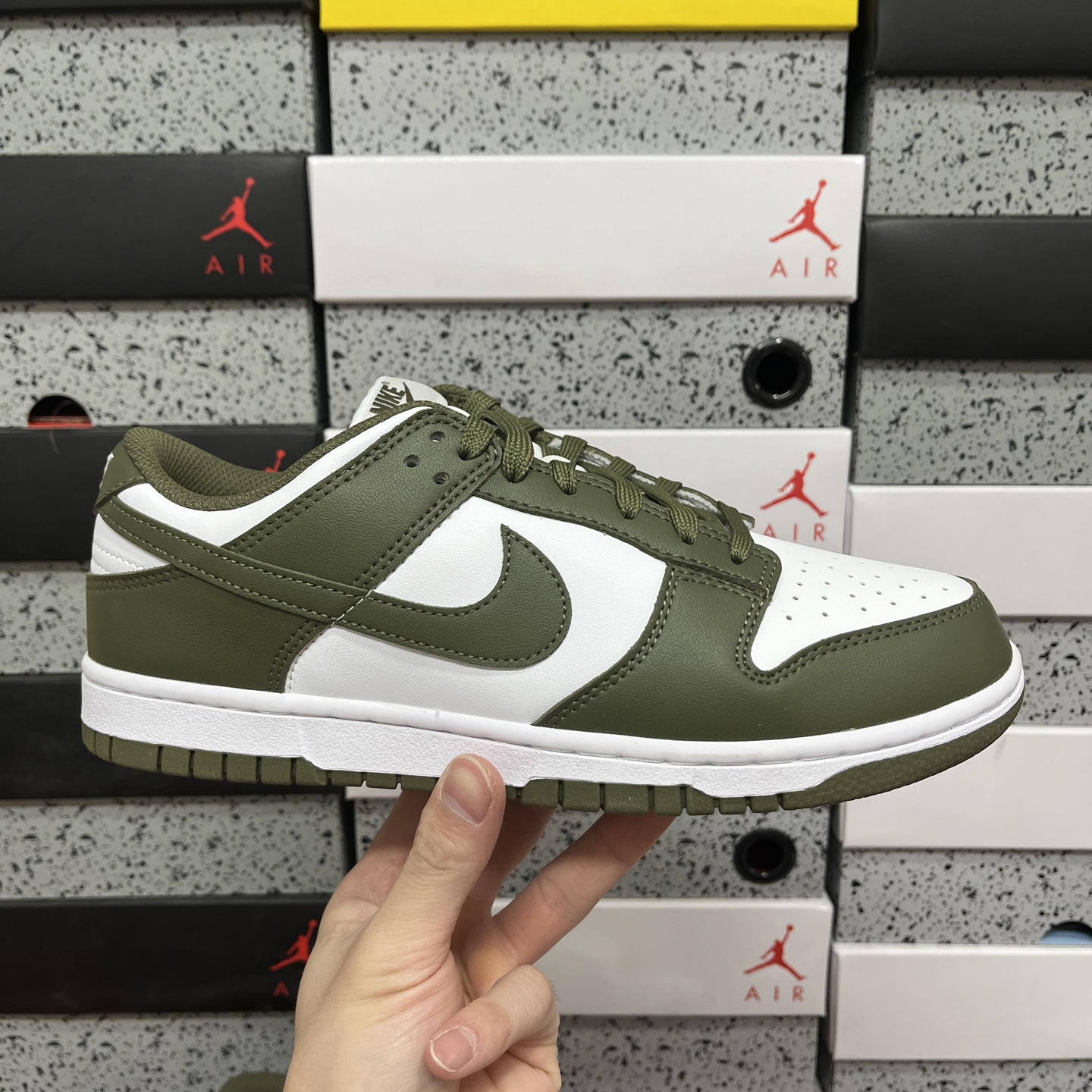 纯原 dunk橄榄绿 毫无疑问市场中端王者 实力大厂出品 新配色陆续开发 利润个位数只为口碑 全套原纸板
