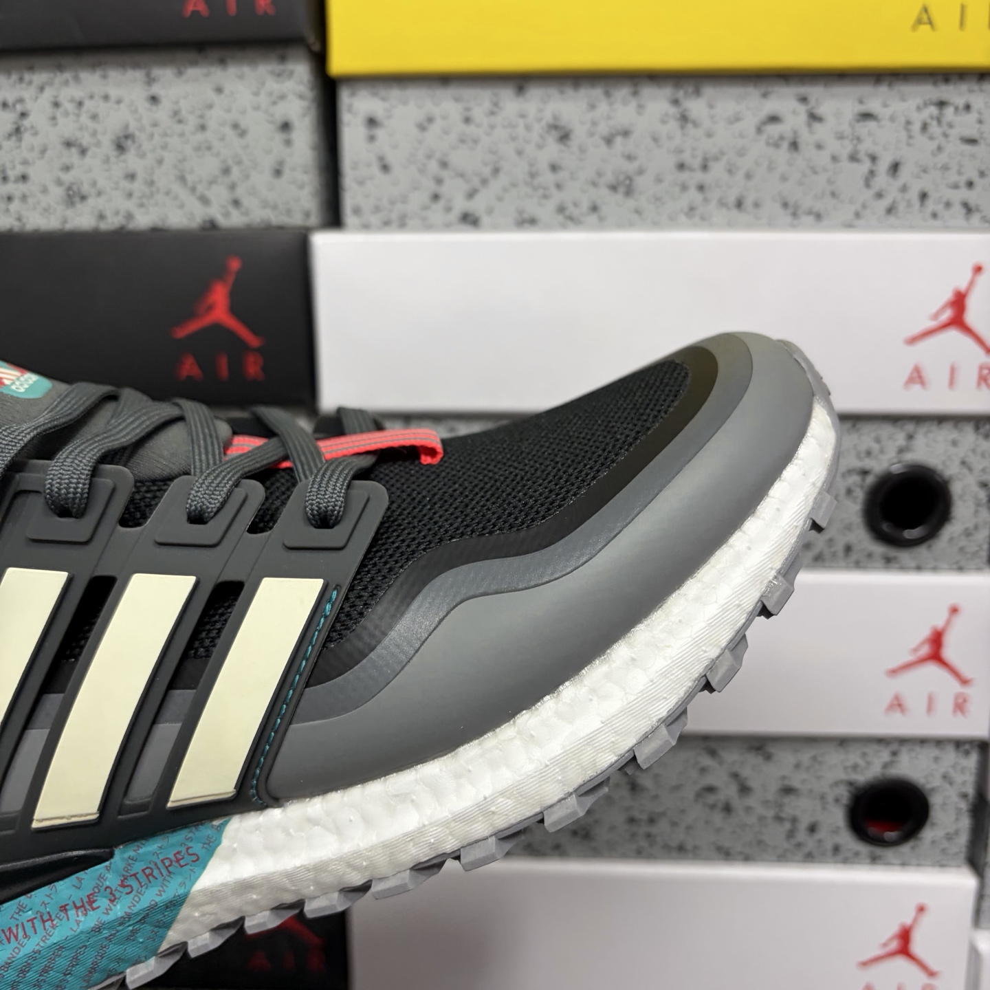 Adidas Ultraboost All Terrain 4.0 高光蓝 EG8099 全掌爆米花休闲