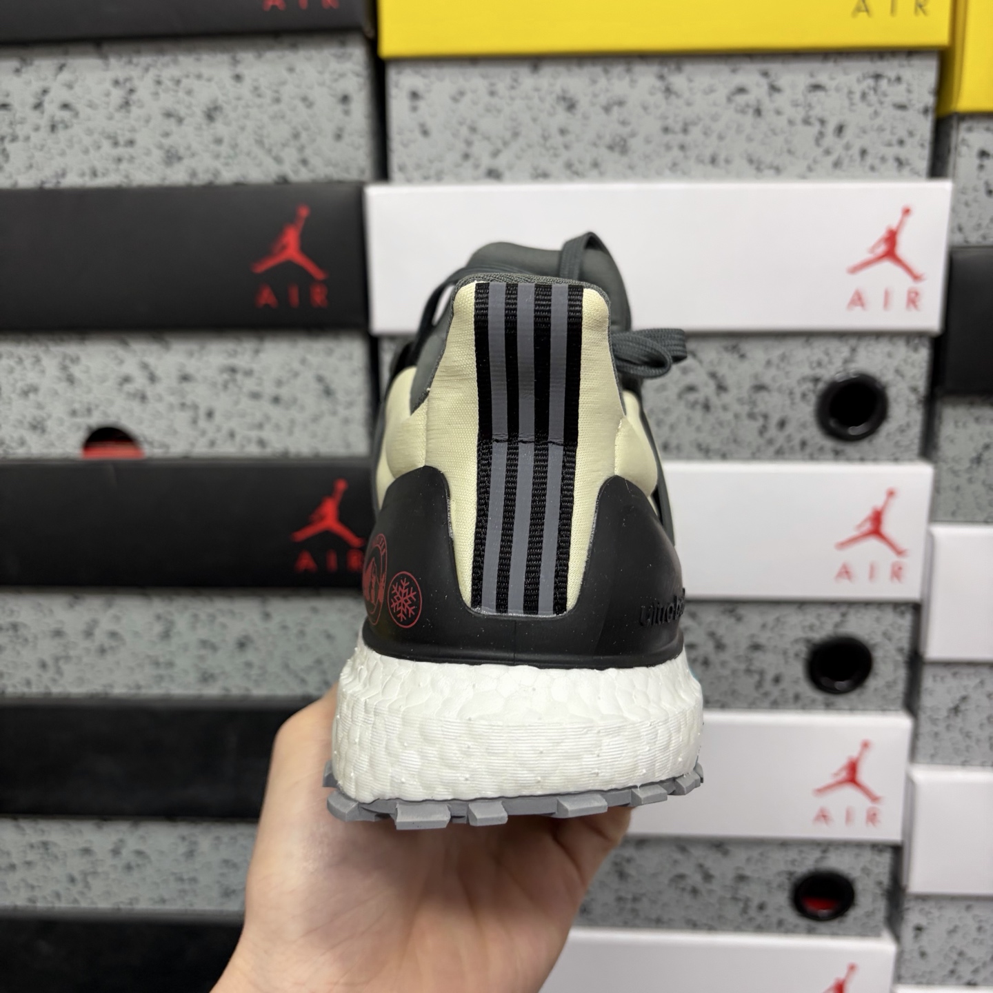 Adidas Ultraboost All Terrain 4.0 高光蓝 EG8099 全掌爆米花休闲