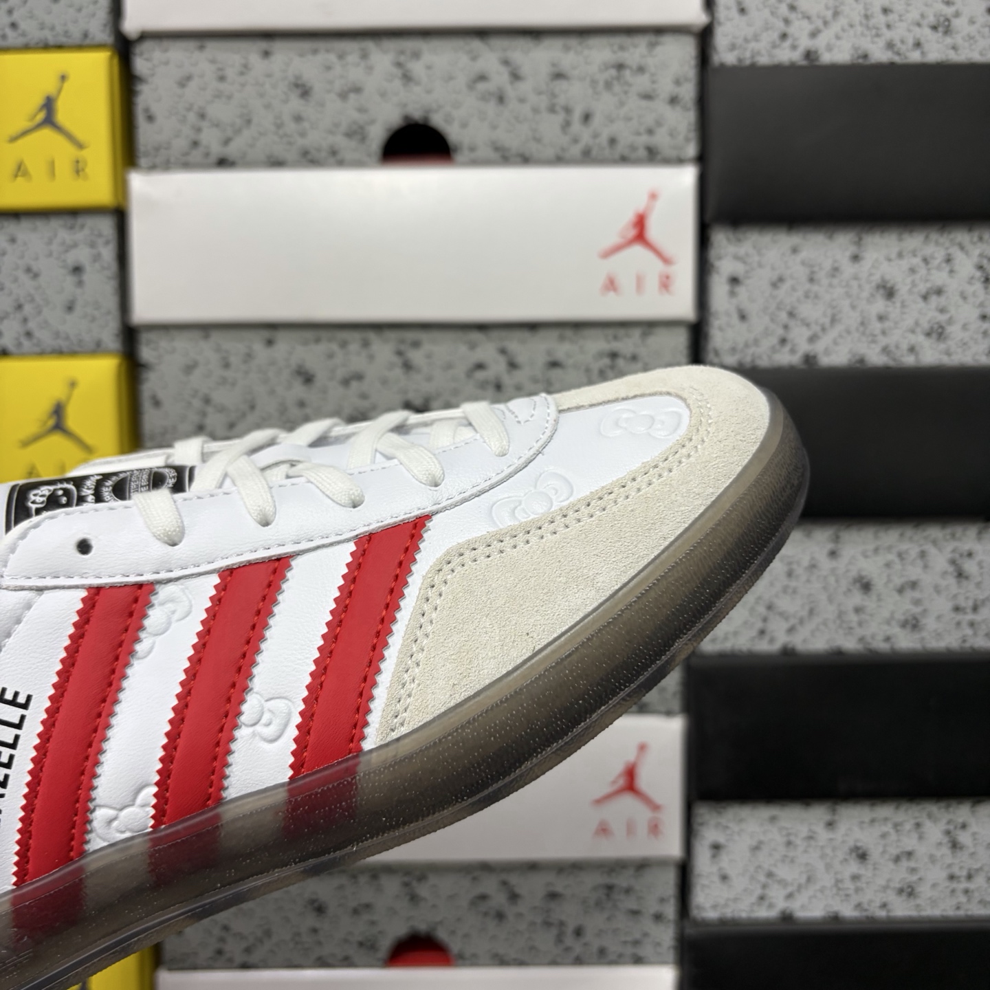 Adidas Originals Gazelle INdoor  Hello Kitty/凯蒂猫 阿迪达