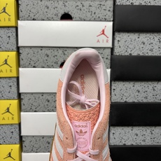 Adidas Originals Gazelle INdoor 白橙 阿迪达斯 三叶草休闲防滑耐磨低帮 Adidas Originals Gazelle INdoor 白橙 阿迪达斯 三叶草休闲防滑耐磨低帮