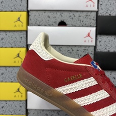 Adidas Originals Gazelle INdoor 白红 阿迪达斯 三叶草休闲防滑耐磨低帮 Adidas Originals Gazelle INdoor 白红 阿迪达斯 三叶草休闲防滑耐磨低帮