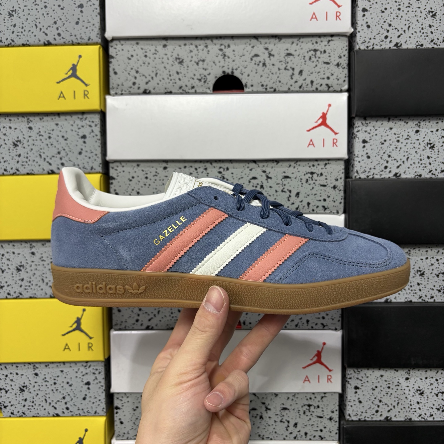 Adidas Originals Gazelle INdoor  蓝粉 阿迪达斯 三叶草休闲防滑耐磨低帮