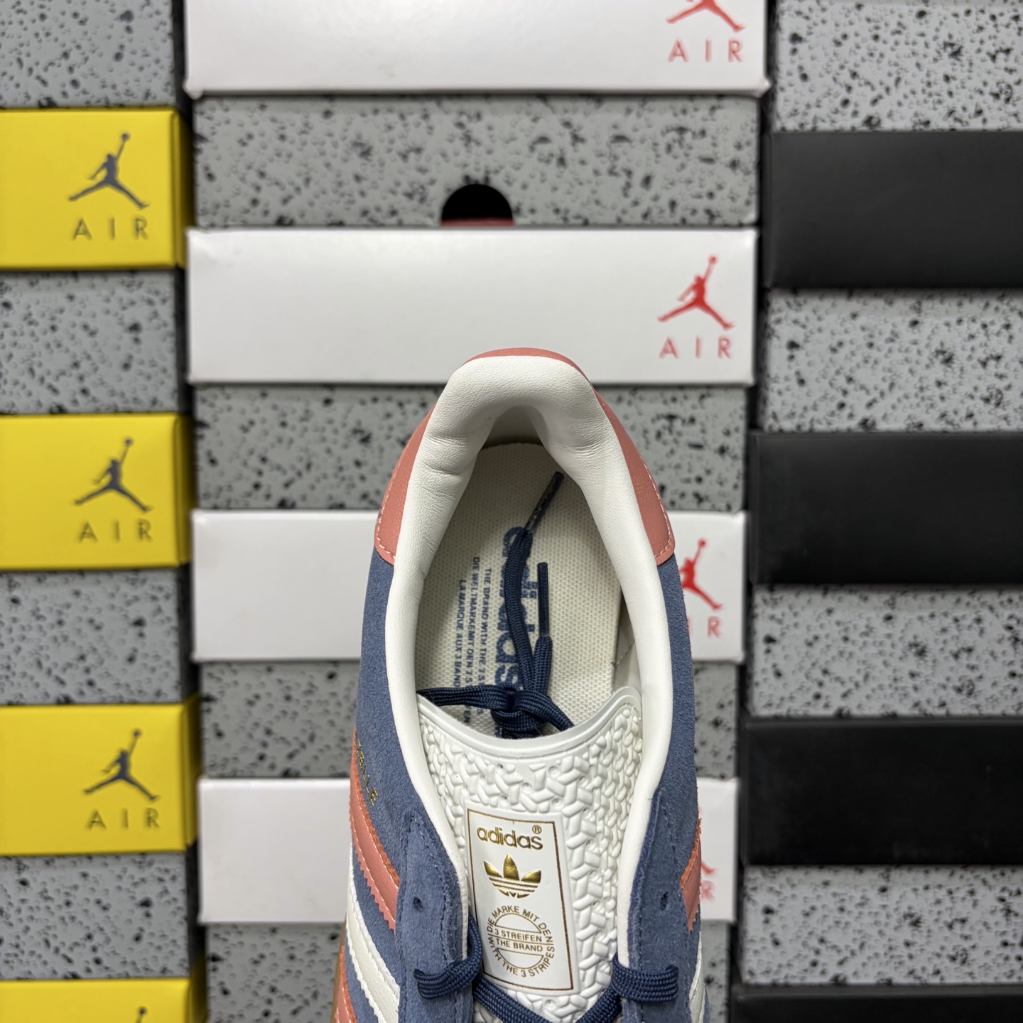 Adidas Originals Gazelle INdoor  蓝粉 阿迪达斯 三叶草休闲防滑耐磨低帮