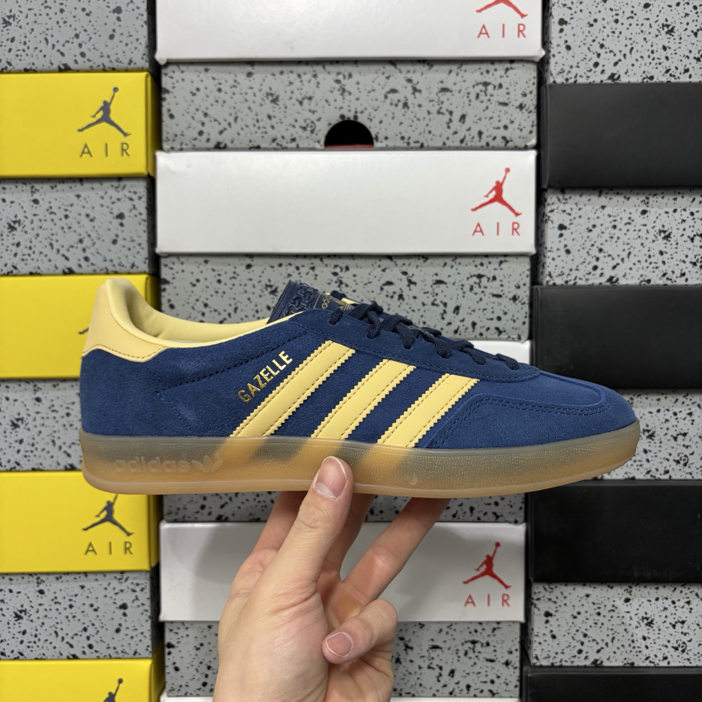 Adidas Originals Gazelle INdoor 深兰奶黄  阿迪达斯 三叶草休闲防滑耐磨