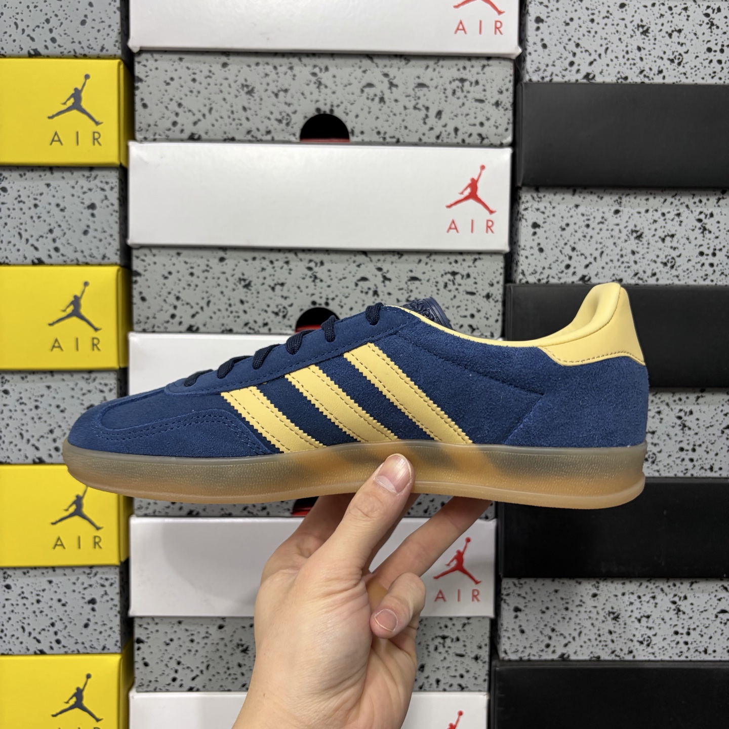 Adidas Originals Gazelle INdoor 深兰奶黄  阿迪达斯 三叶草休闲防滑耐磨