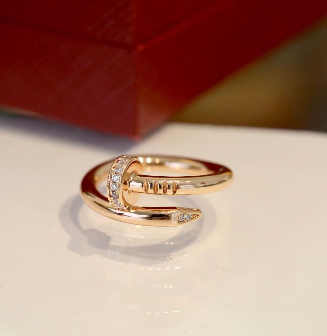 Cartier Cartier 款钉子戒指，头尾钻戒指