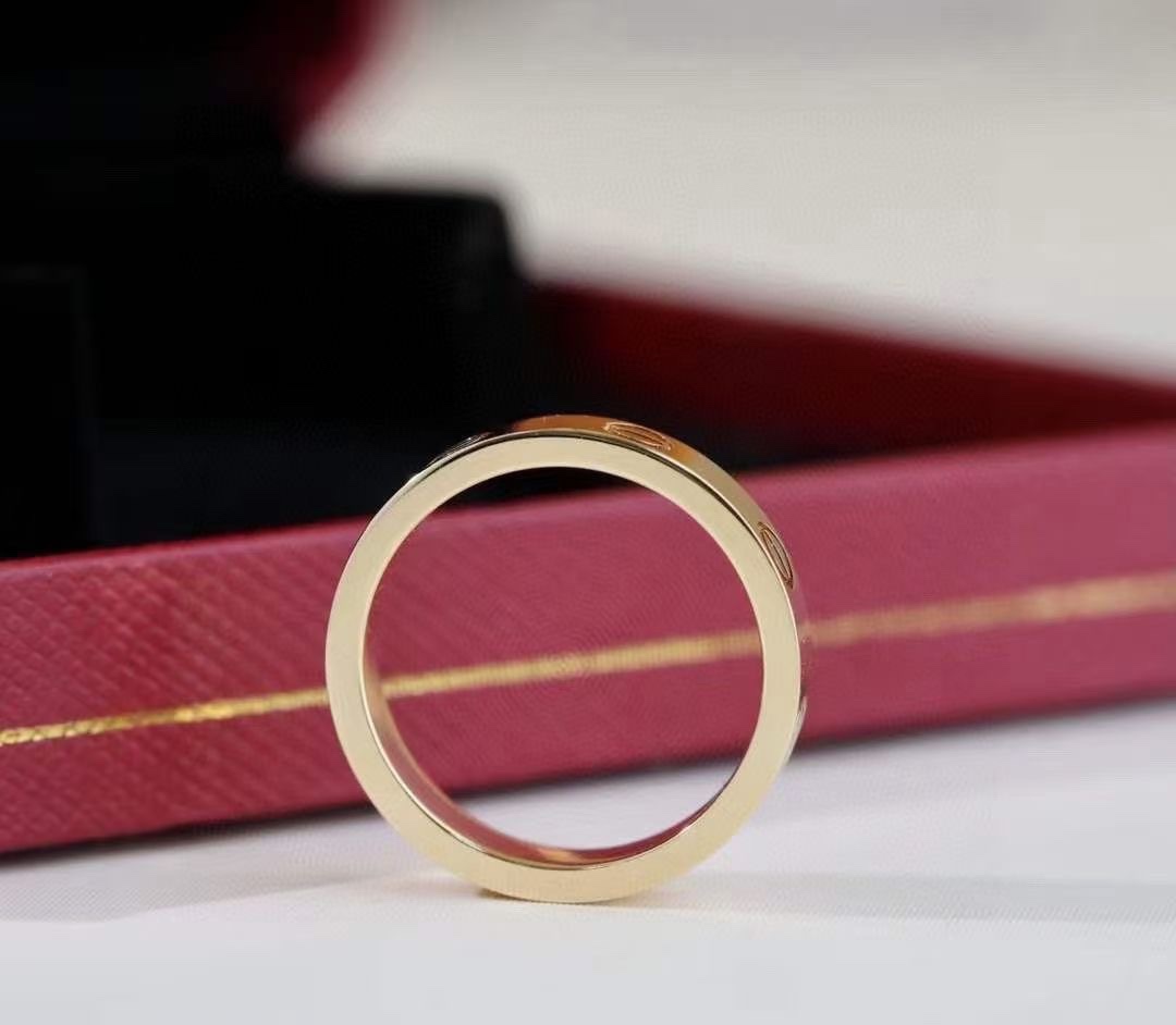 Cartier Cartier/卡地亚 LOVE系‮无列‬钻宽‮戒版‬指