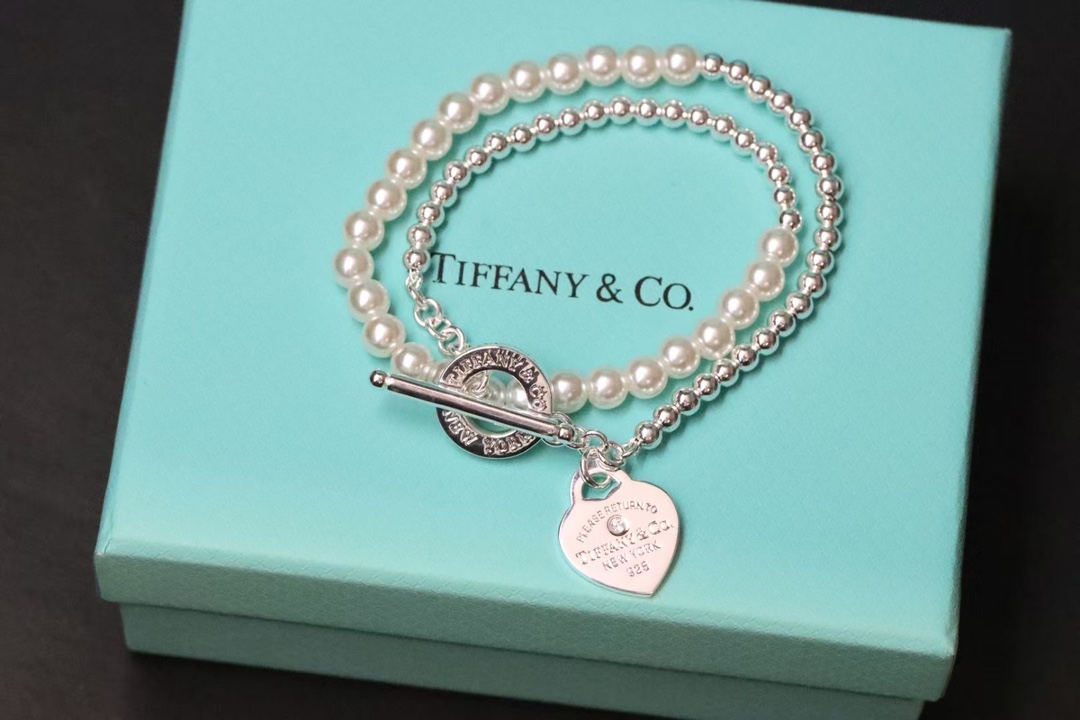 Tiffany & Co. Tiffany&Co.双层心牌珍珠针扣手链