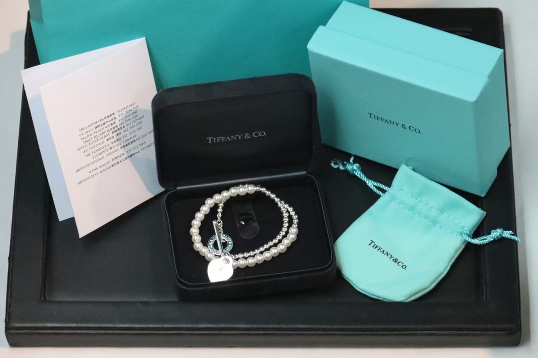 Tiffany & Co. Tiffany&Co.双层心牌珍珠针扣手链