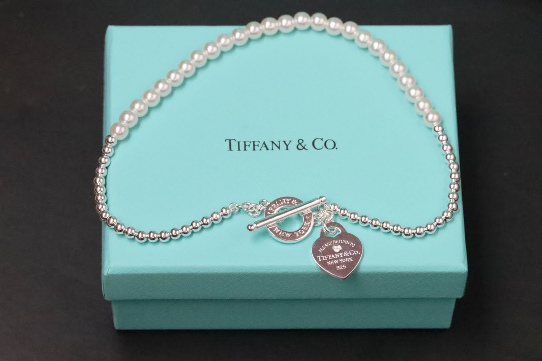 Tiffany & Co. Tiffany&Co.双层心牌珍珠针扣手链