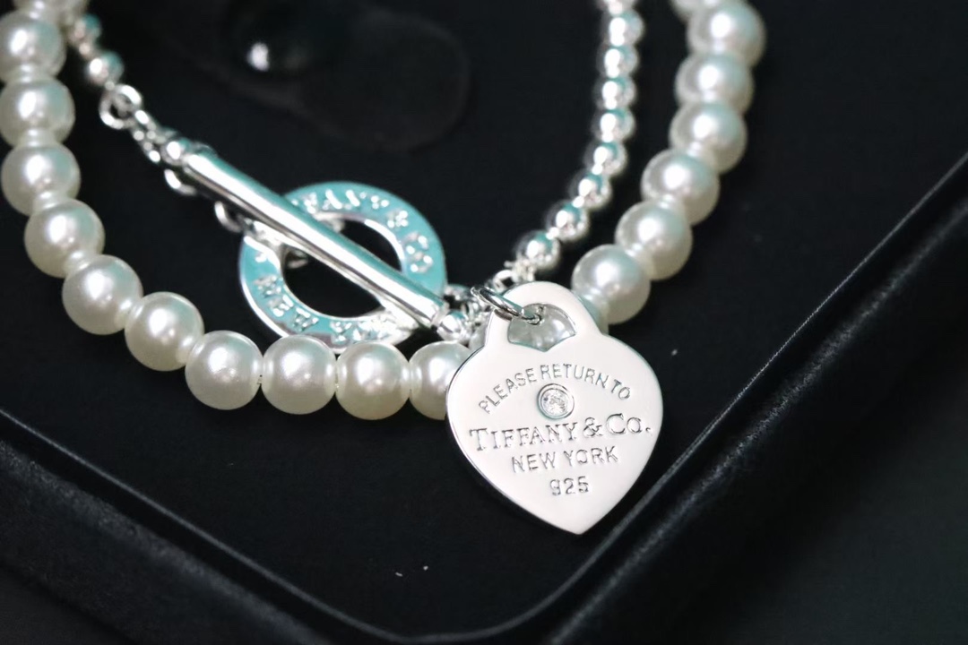 Tiffany & Co. Tiffany&Co.双层心牌珍珠针扣手链