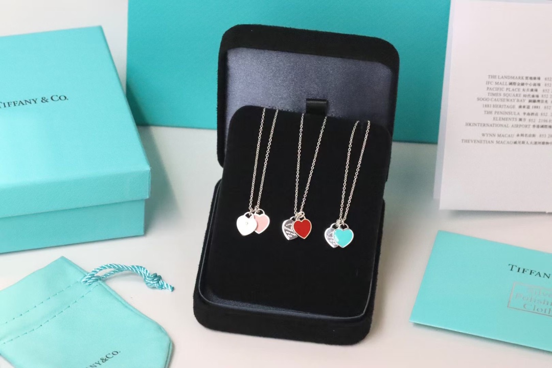 Tiffany & Co. Tiffany&Co.带钻 珐琅心形锁骨项链