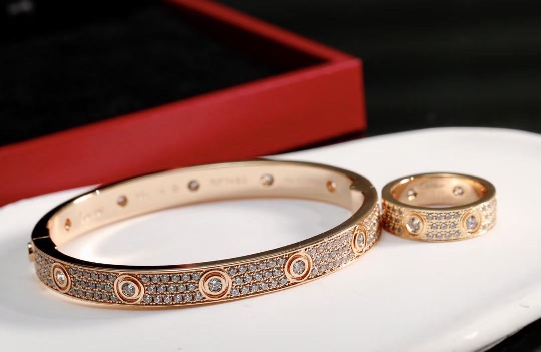 Cartier 卡地亚 宽版满天星套装