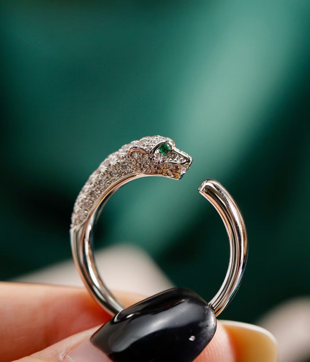 Cartier 卡地亚满钻豹子套装