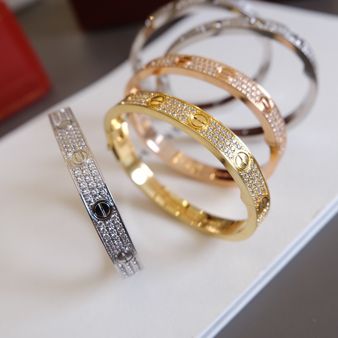Cartier Cartier/卡地亚 款宽版满天星手镯