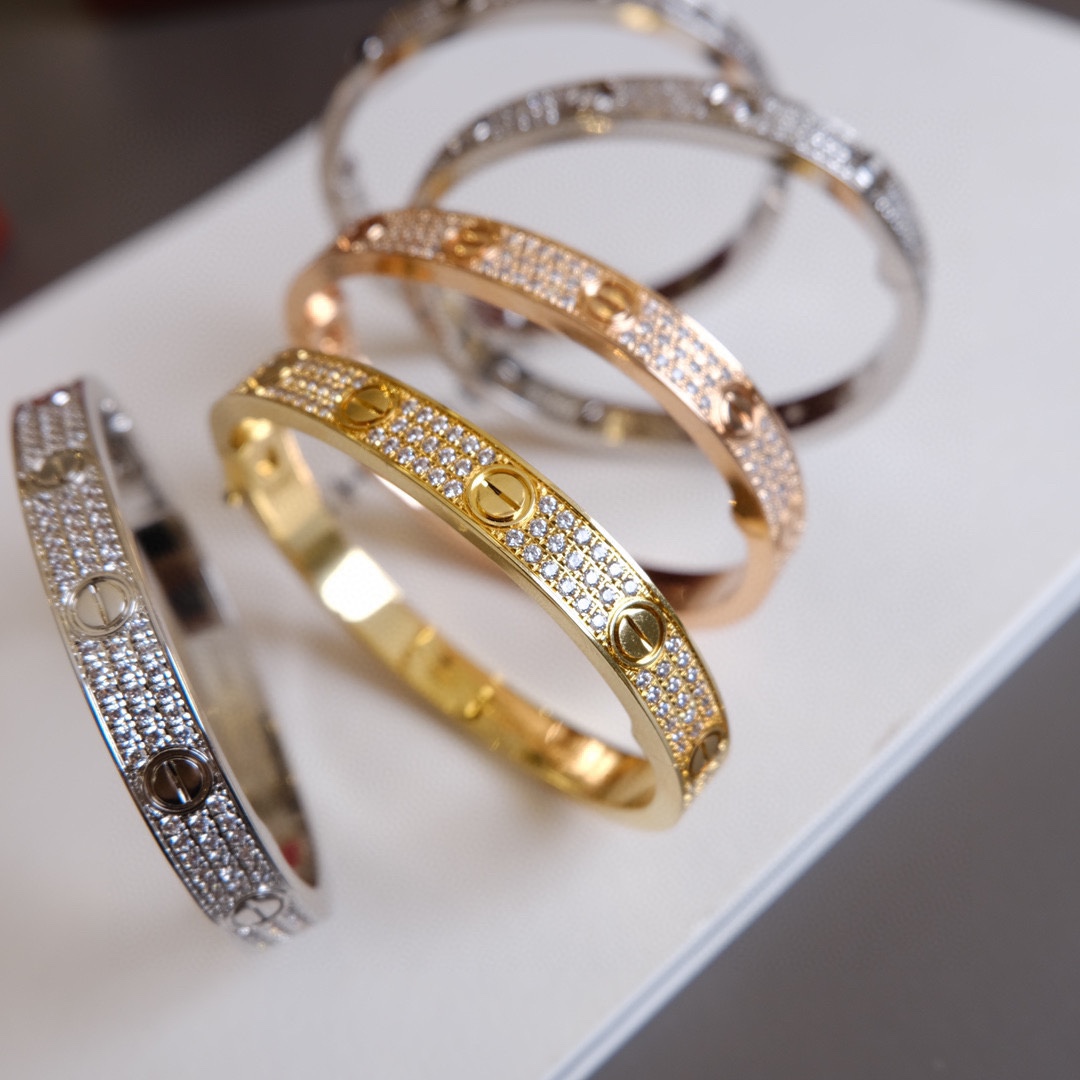 Cartier Cartier/卡地亚 款宽版满天星手镯