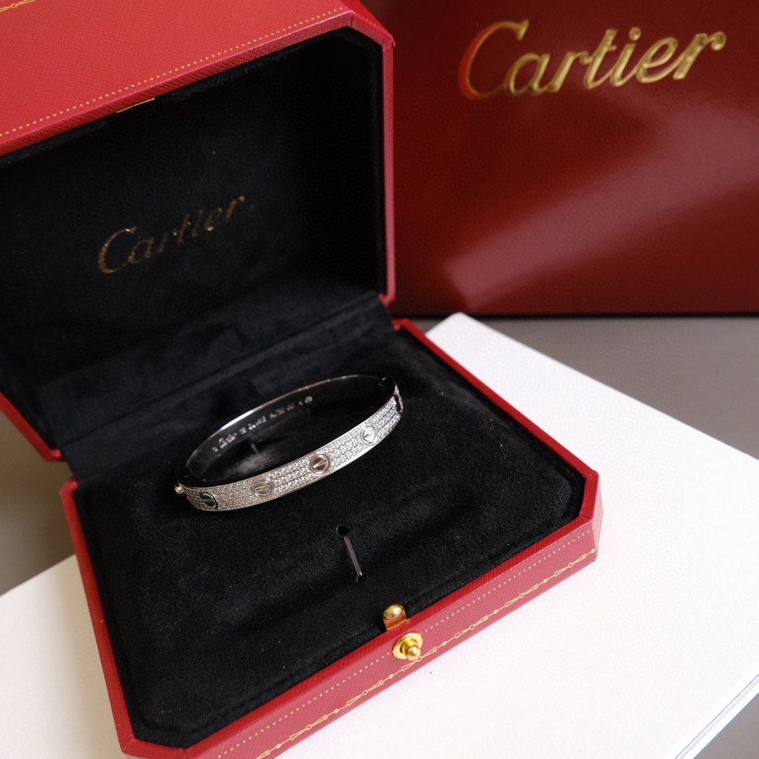 Cartier Cartier/卡地亚 款宽版满天星手镯 银色