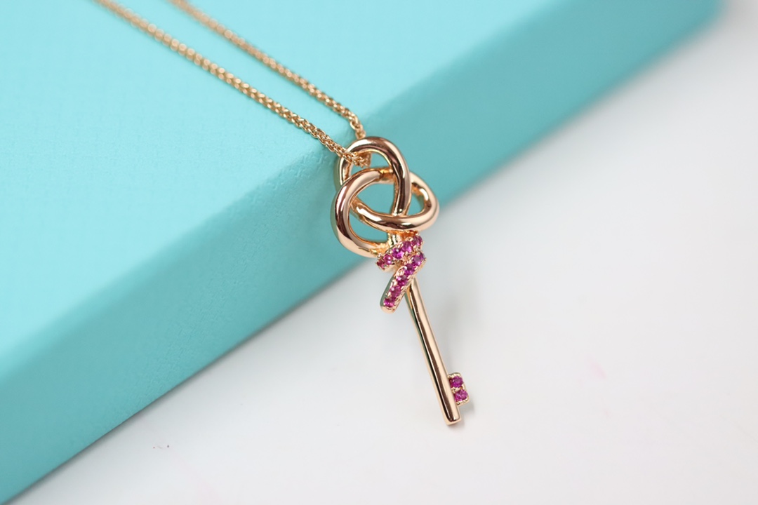 Tiffany & Co. Tiffany&Co. Knot系列 粉钻绳结锁骨项链