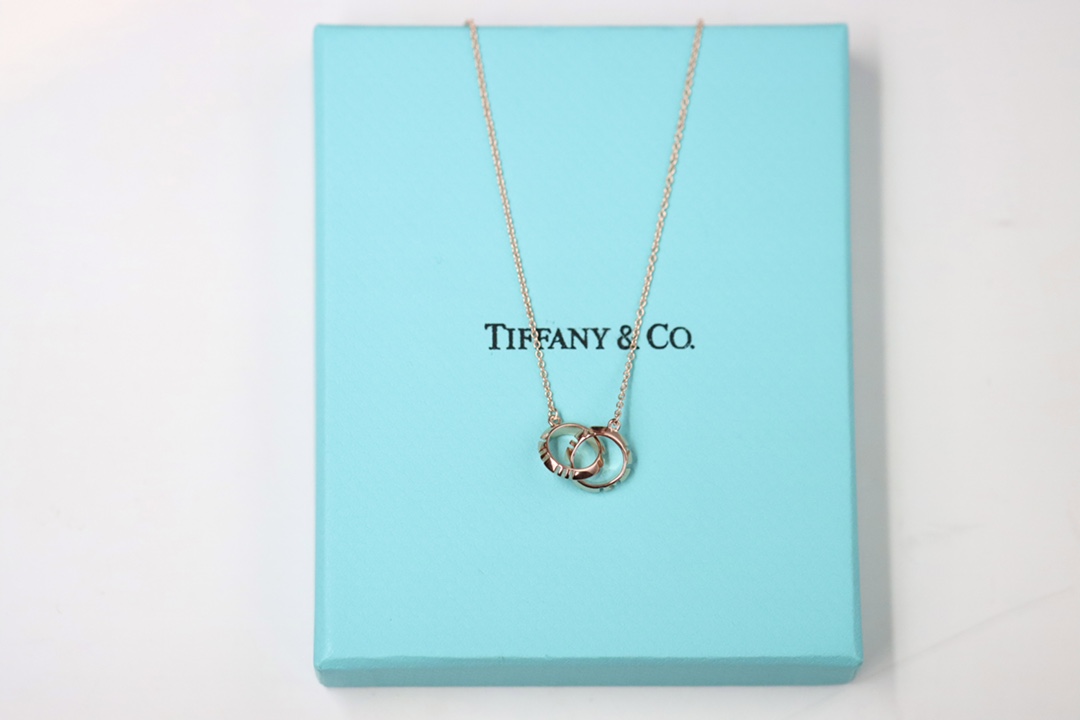 Tiffany & Co. Tiffany&Co. 罗马数字 银色双环锁骨项链