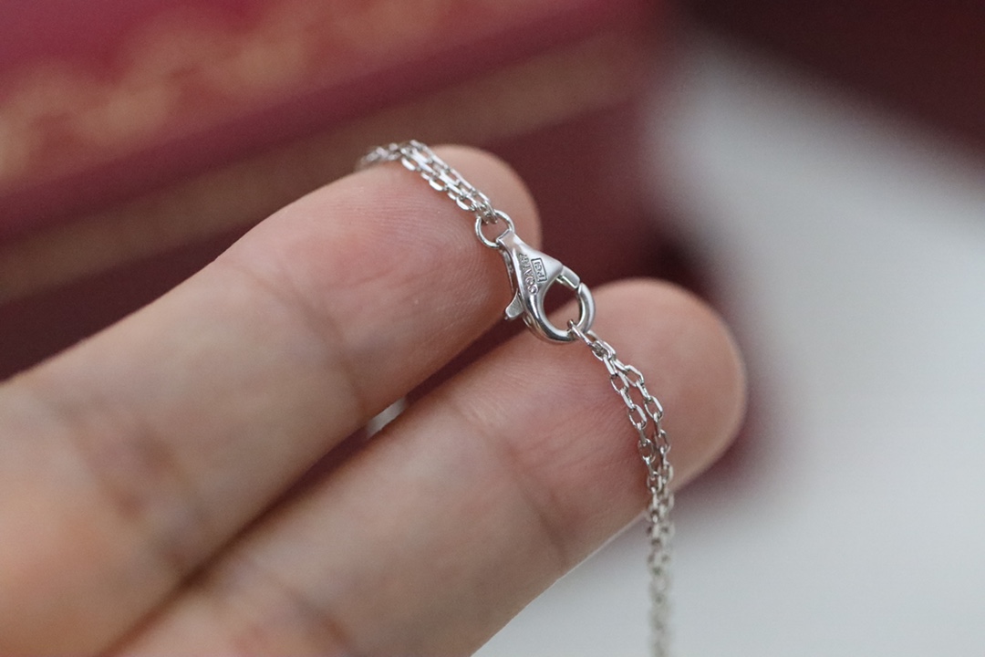 Cartier Cartier/卡地亚 银色圆饼锁骨项链