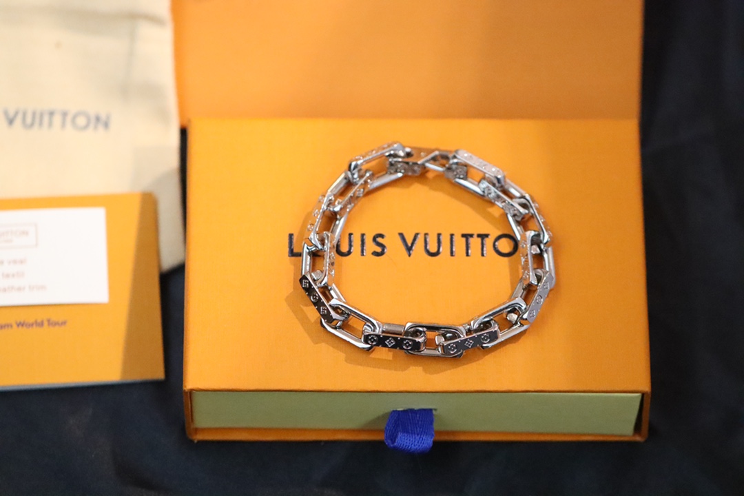 Louis Vuitton Silver-Finish Bamboo Link Bracelet - Comprehensive 8