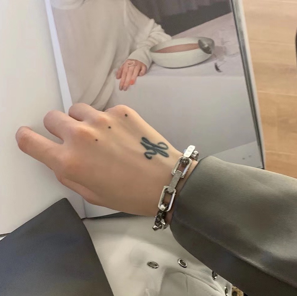 Louis Vuitton Silver-Finish Bamboo Link Bracelet - Comprehensive 3