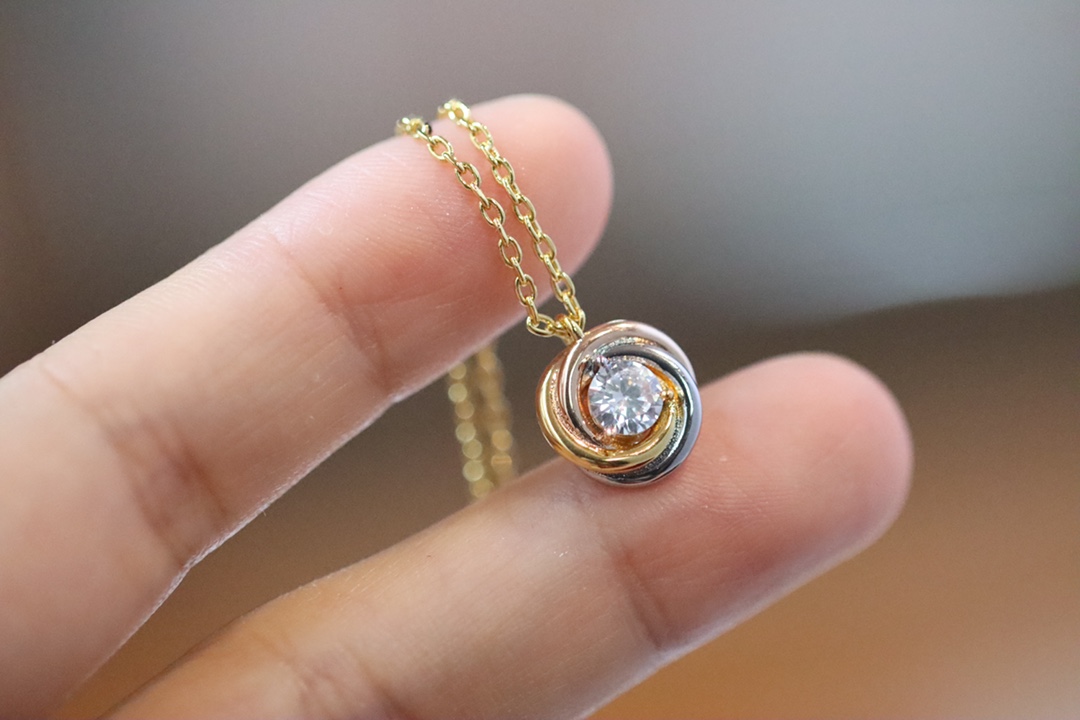 Cartier Cartier/卡地亚 三色单钻锁骨项链