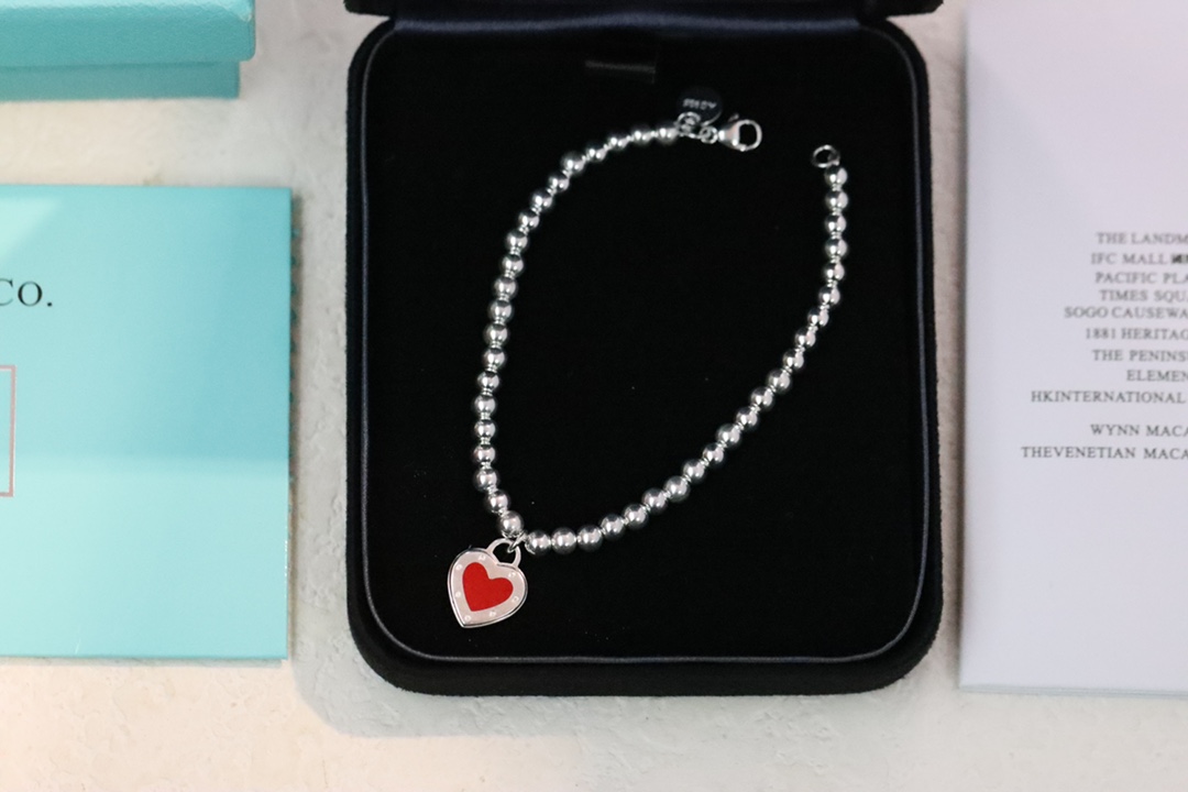 Tiffany & Co. Tiffany&Co 红色珐琅心形针扣锁骨项链 925纯银