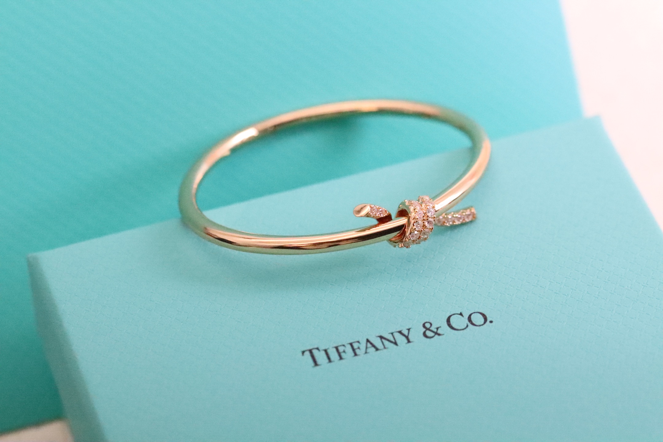 Tiffany & Co. Tiffany&Co. T Knot系列 玫瑰金满钻绳结手镯