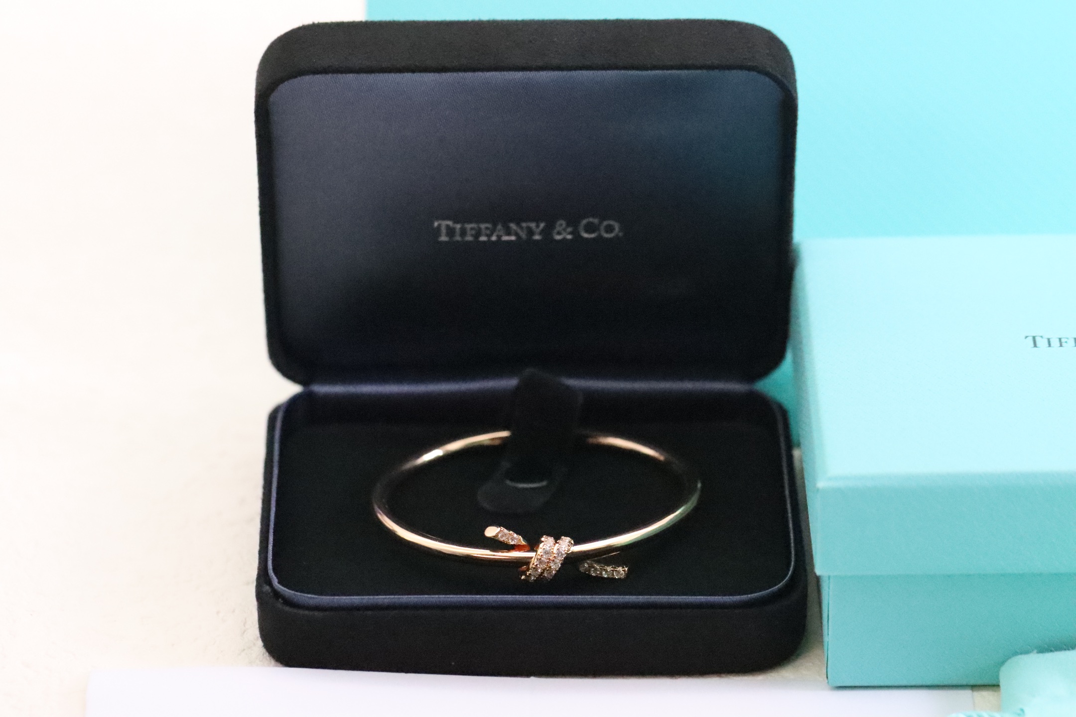 Tiffany & Co. Tiffany&Co. T Knot系列 玫瑰金满钻绳结手镯