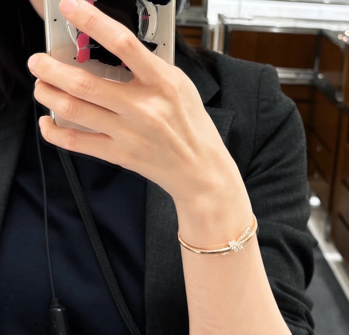 Tiffany & Co. Tiffany&Co. T Knot系列 玫瑰金满钻绳结手镯