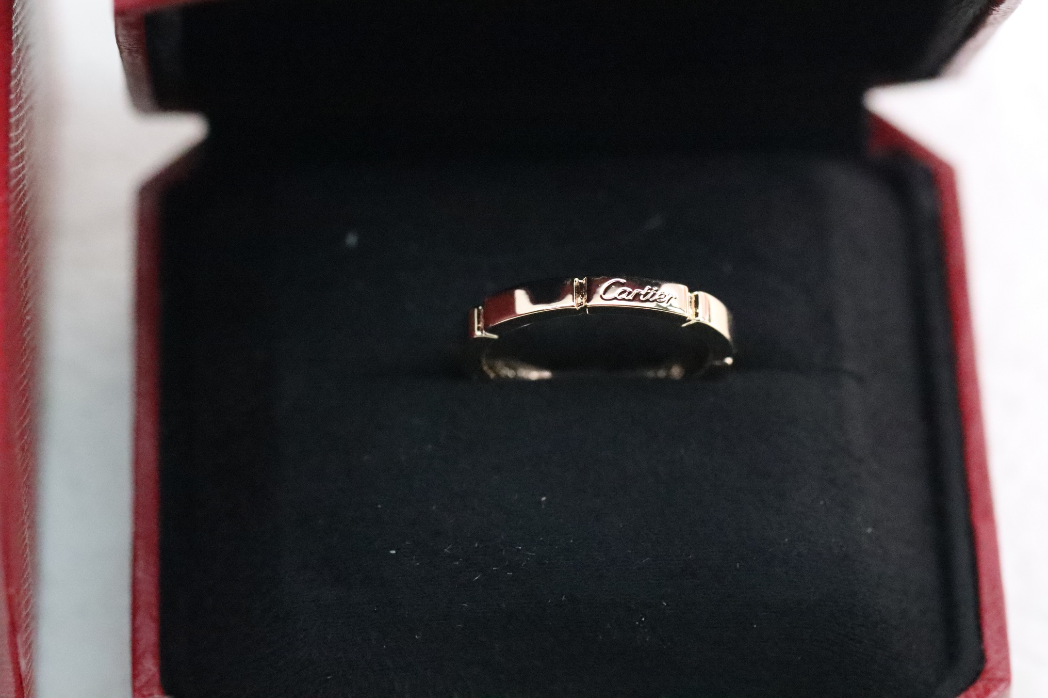 Cartier Cartier 新款签名情侣戒指 三色可选