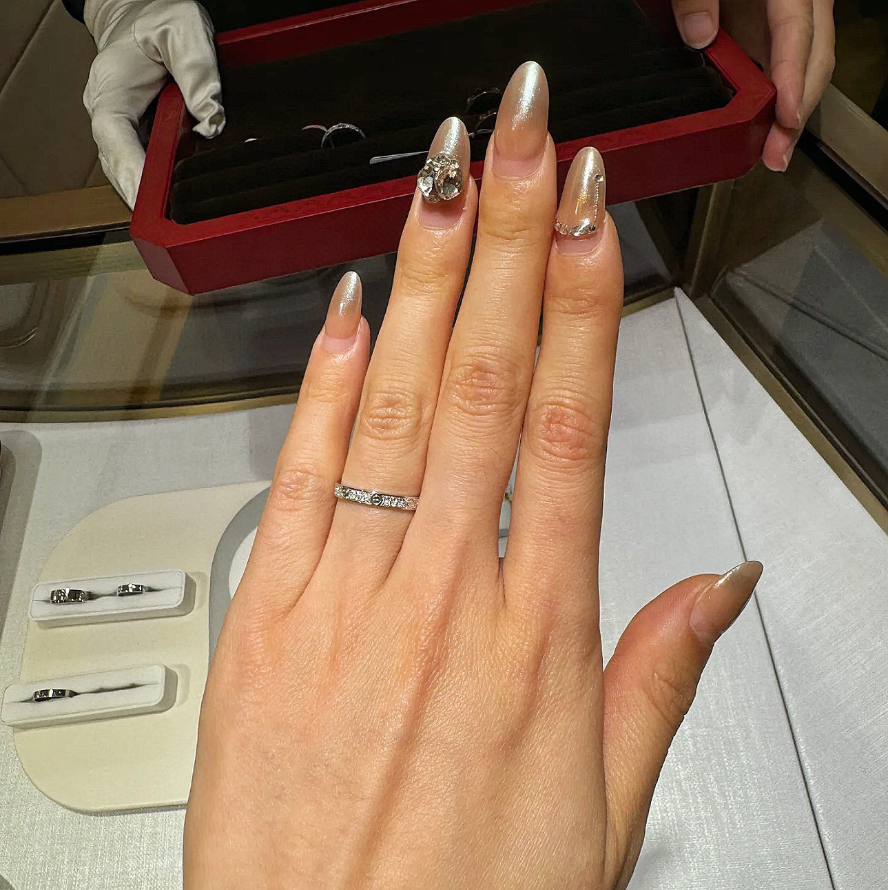 Cartier Cartier 玫瑰金 超窄版满天星双排钻戒指
