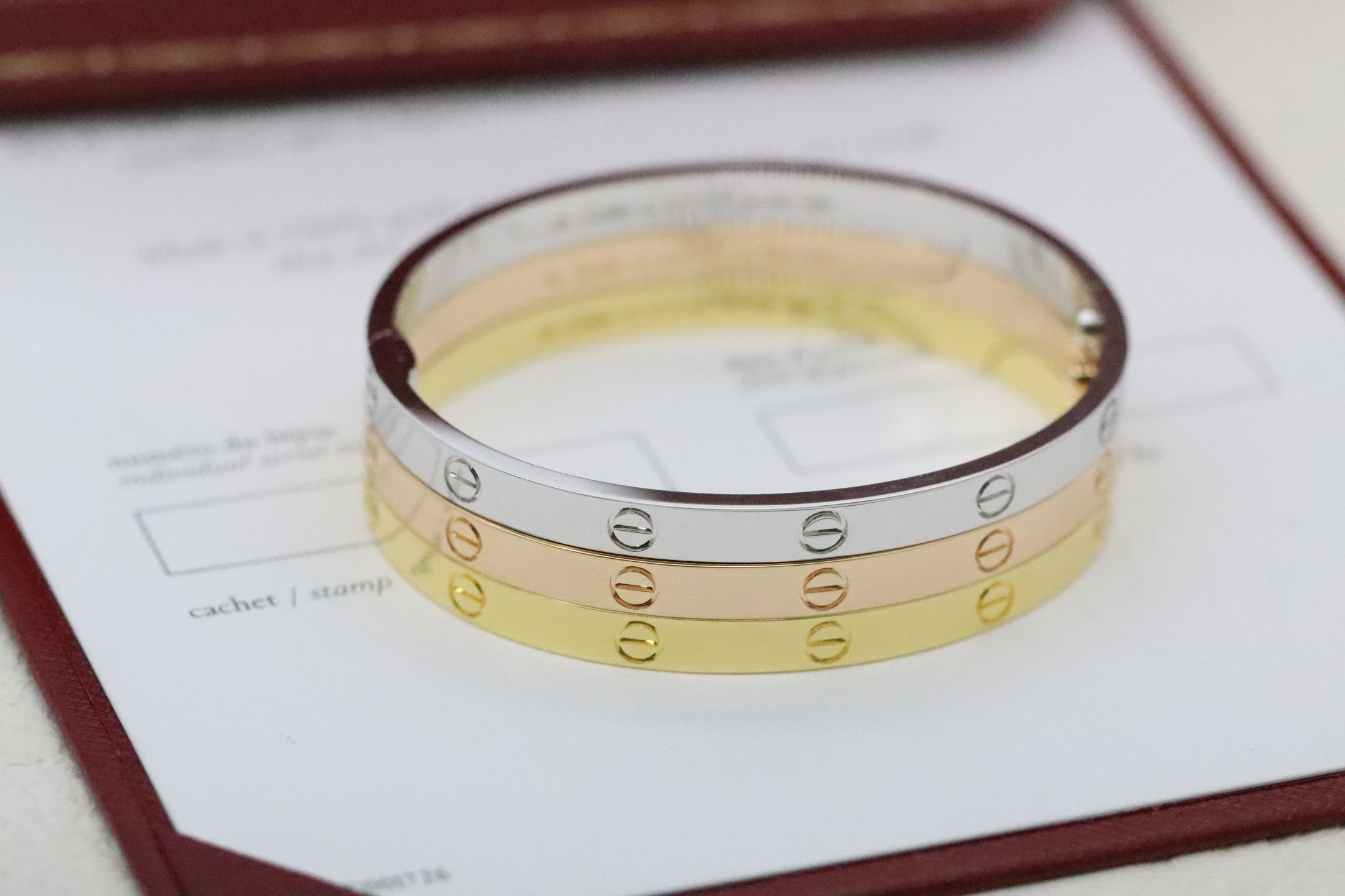 Cartier 卡地亚Cartier 中号宽度love情款侣手镯