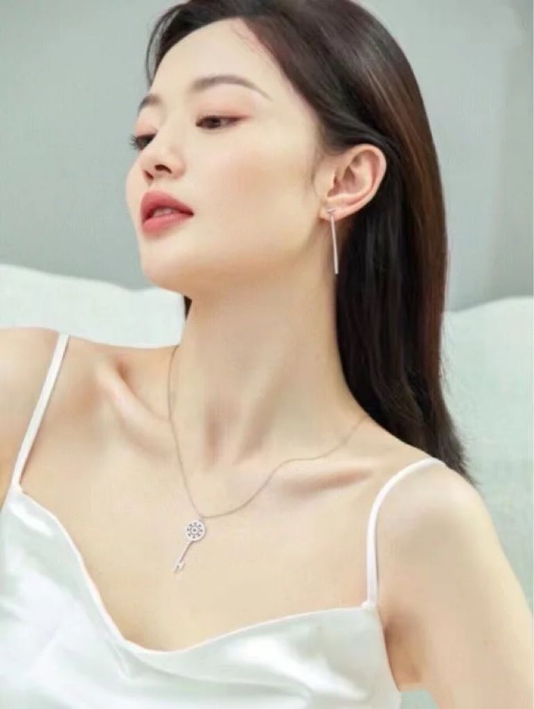 Tiffany & Co. Tiffany&Co. 满钻太阳花钥匙锁骨项链 纯银