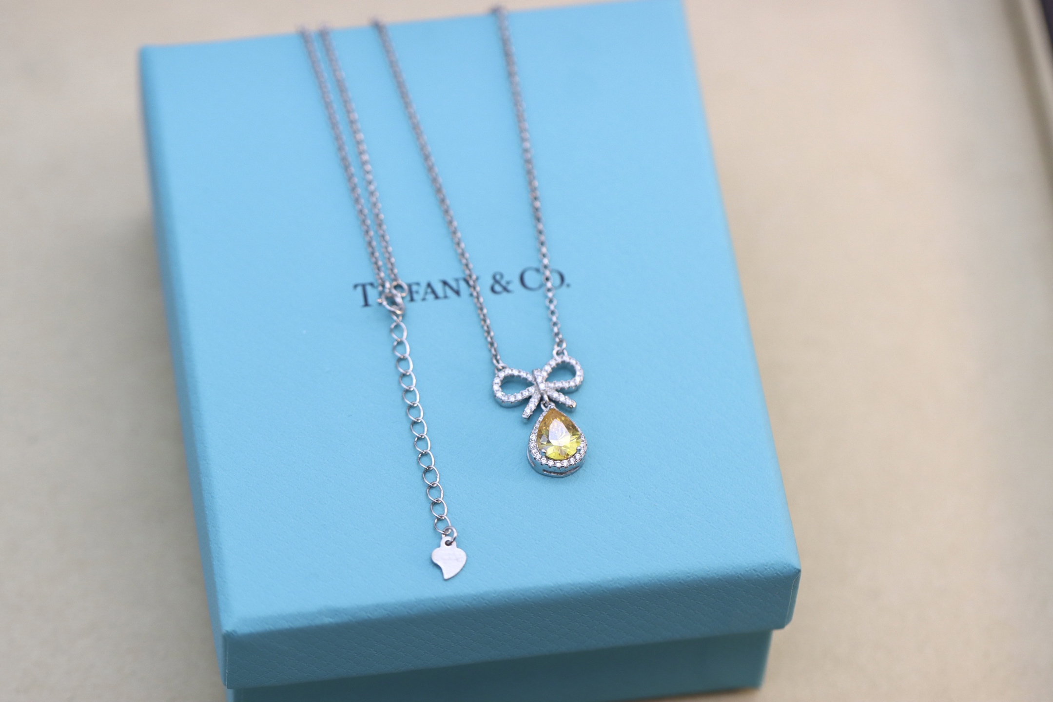 Tiffany & Co. Tiffany&Co.蝴蝶结黄钻项链 925纯银