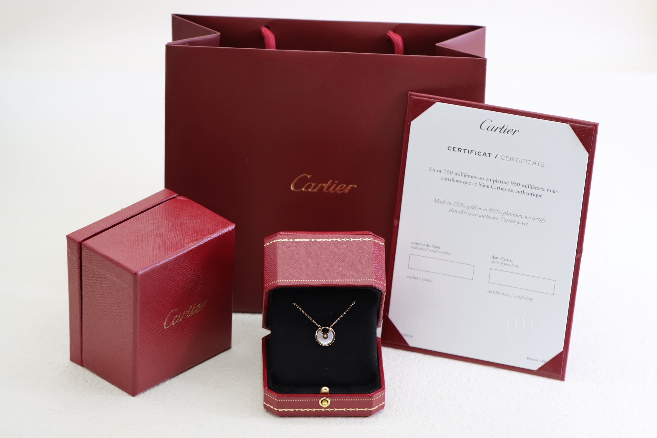 Cartier Cartier卡地亚 玫瑰金白贝护身符 锁骨项链